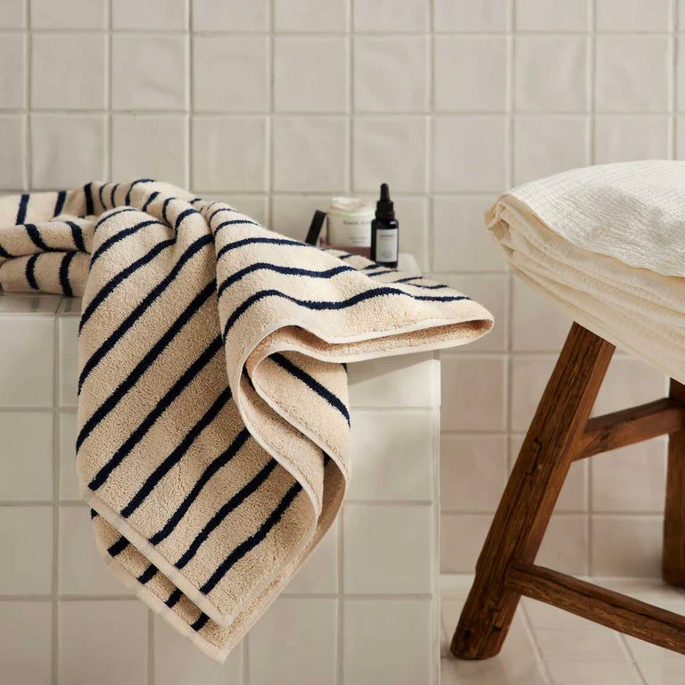 Oasis Premium Sauna Towel Set